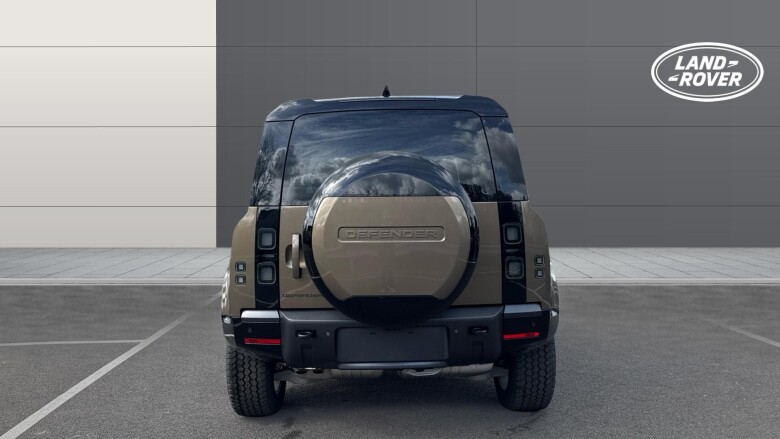 Land Rover Defender 3.0 D250 X-Dynamic SE 90 3dr Auto [6 Seat] Diesel Estate